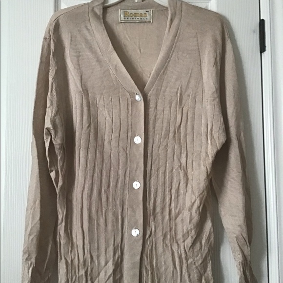 Beautiful NWT cardigan - Picture 7 of 9